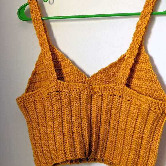 Hand made crochet tank top - Picture 3 of 3